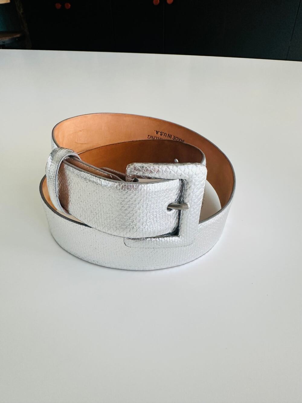 W Kleinberg Silver Leather Belt Size 29 Metallic Designer Metallic Accessory